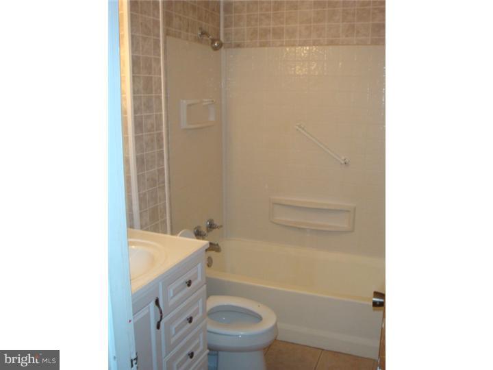 50 Runyon Drive Hamilton, NJ 08610 - Photo 10 of 16
