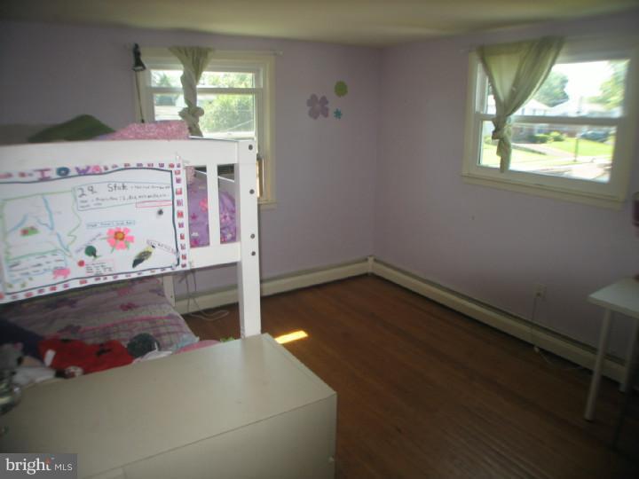 268 Kent Road Warminster, PA 18974 - Photo 22 of 25 Gallery Image 22