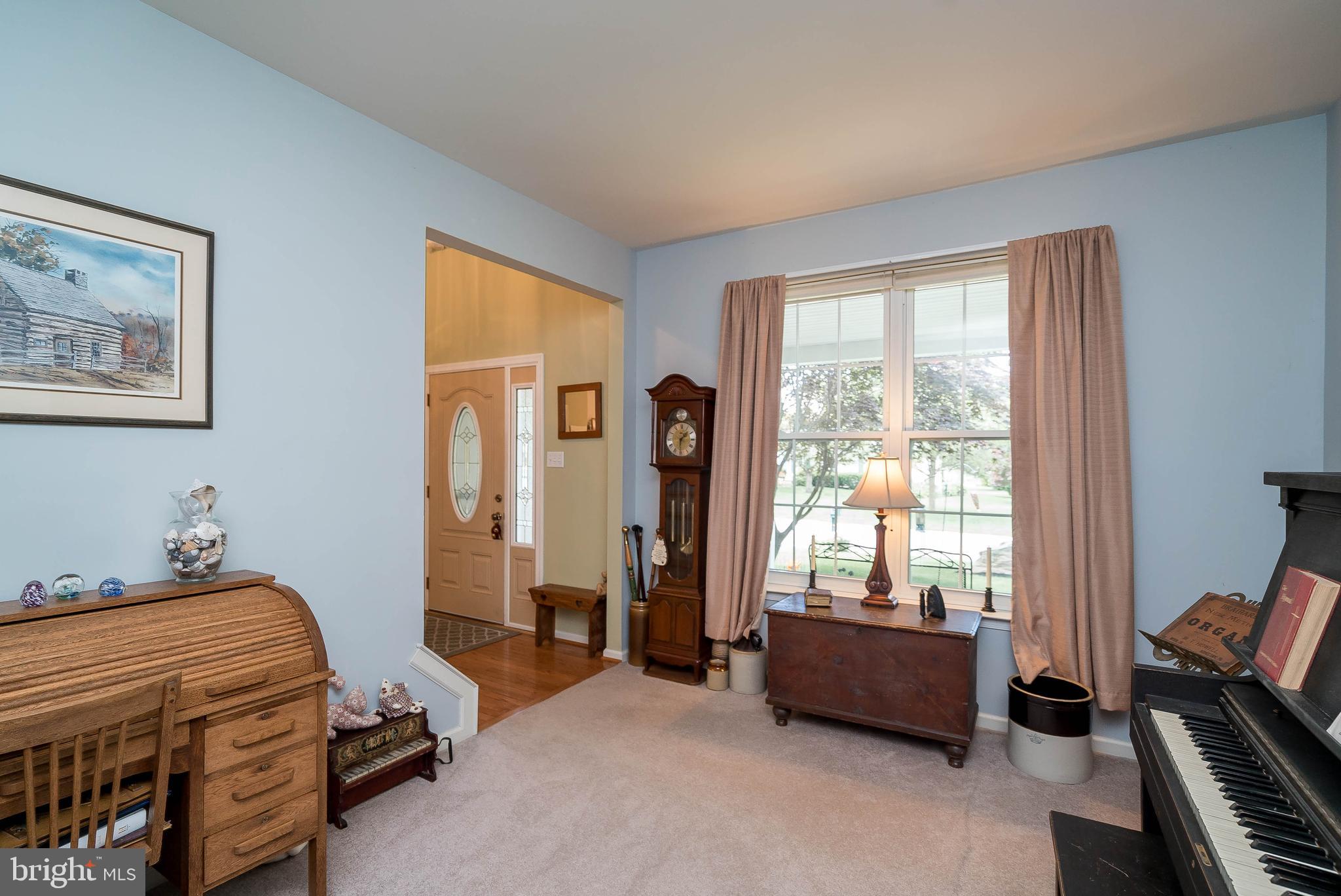 66 North Hawthorne Road Coatesville, PA 19320 - Photo 8 of 48 Living Room