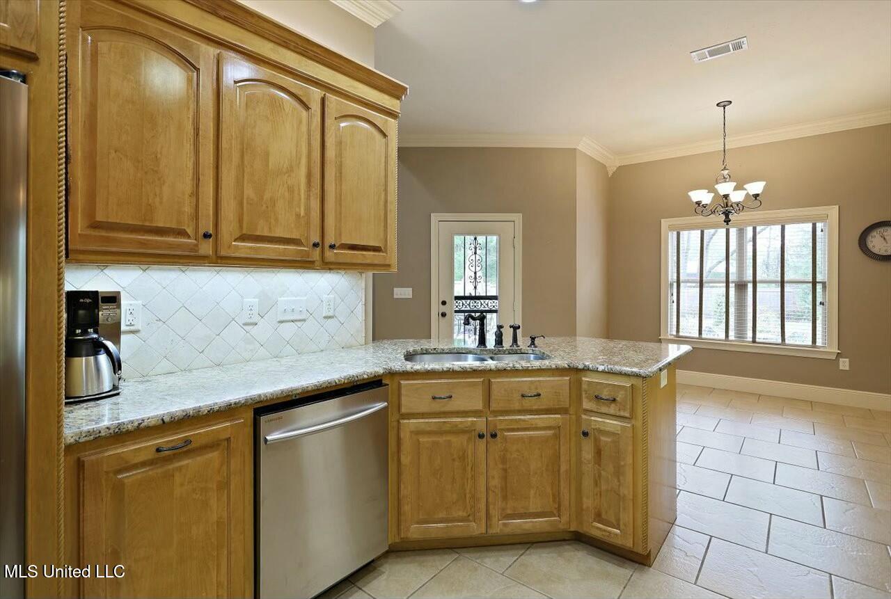 417 Julee Circle Brandon, MS 39042 - Photo 10 of 40 tempImageK95K8K