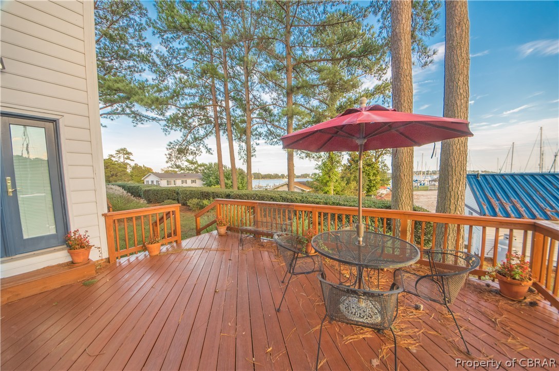 1026 Fishing Bay Road Deltaville, VA 23043 - Photo 5 of 28