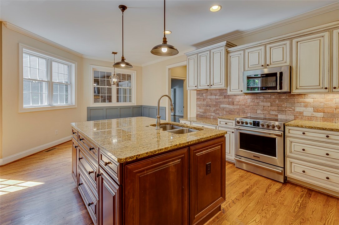 105 Regent Road Anderson, SC 29621 - Photo 16 of 50