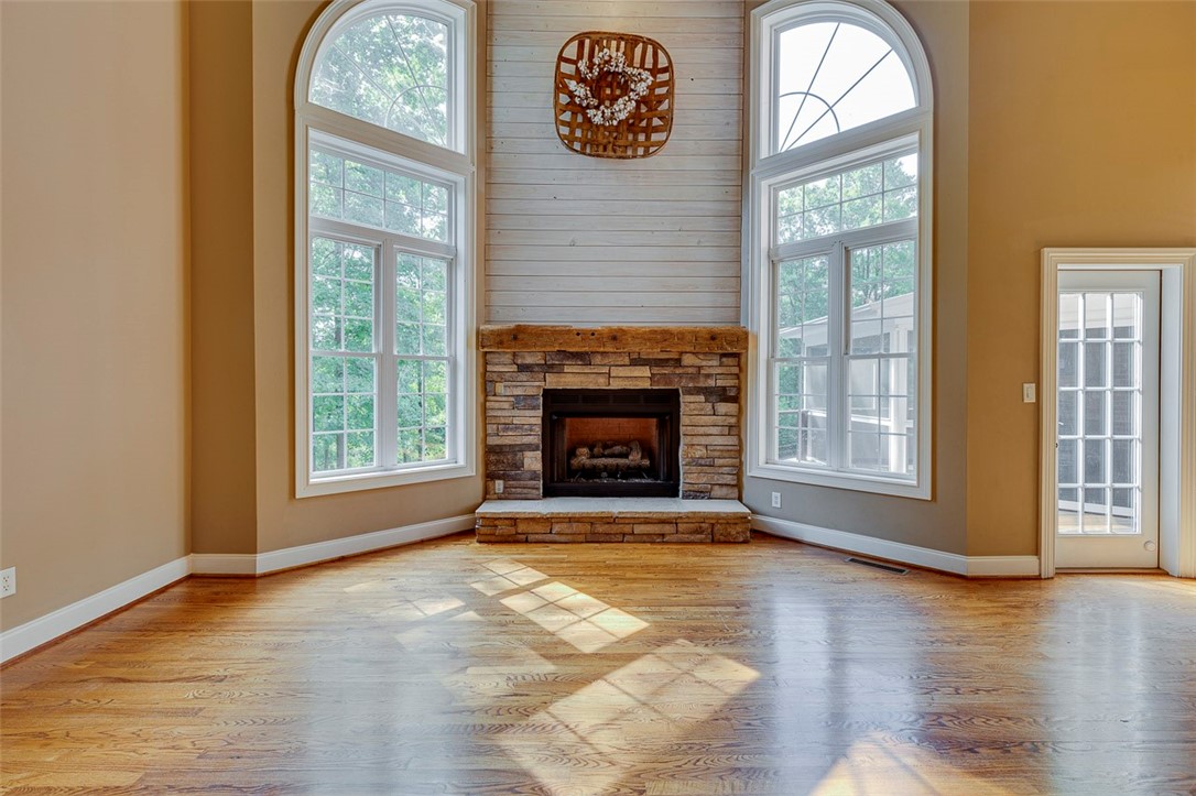 105 Regent Road Anderson, SC 29621 - Photo 7 of 50