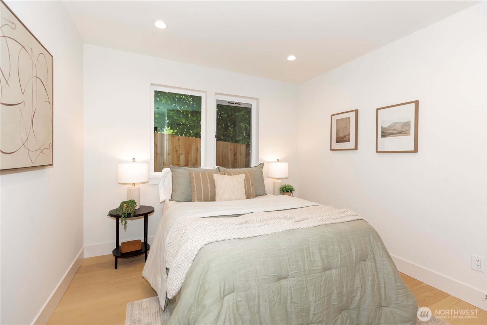 1530 25th Avenue, Unit B Seattle, WA 98122 - Photo 13 of 19