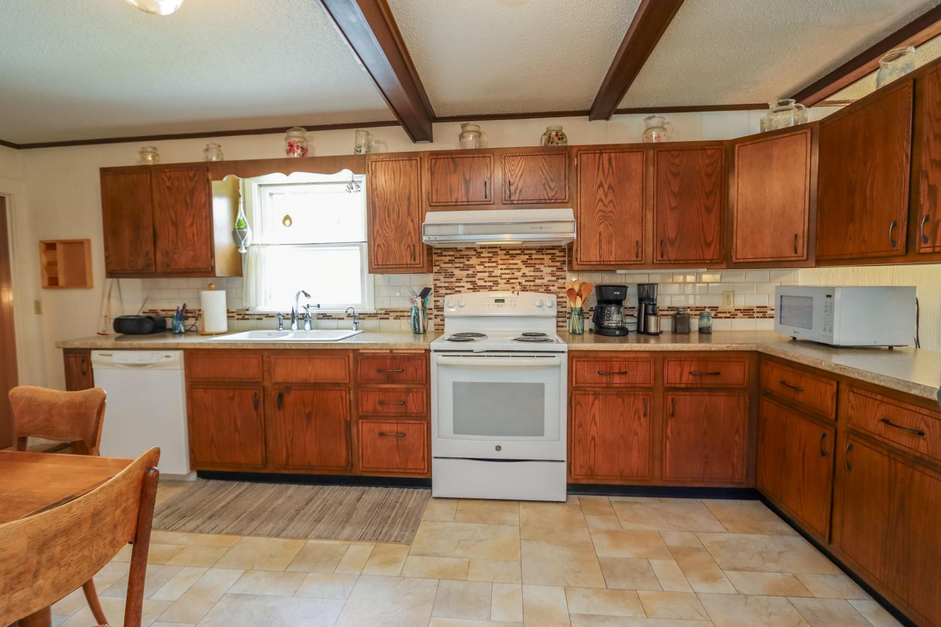 321 Center Street Mankato, MN 56001 - Photo 13 of 50