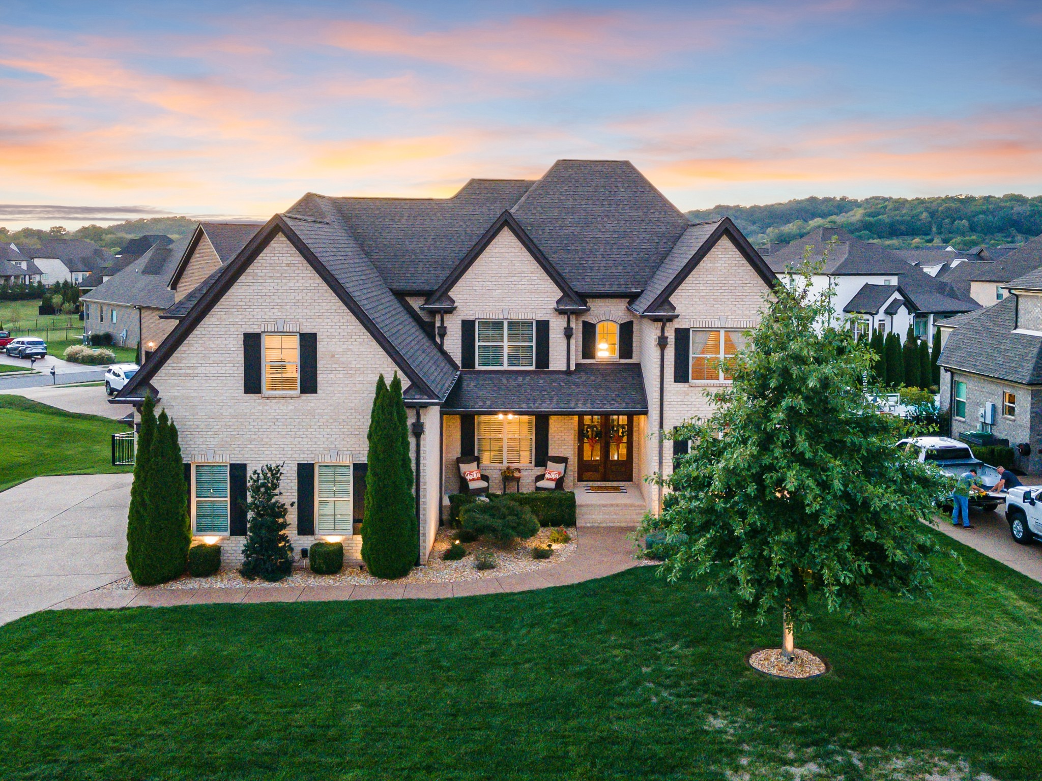 2022 Autumn Ridge Way Spring Hill, TN 37174 - Photo 3 of 66 Gallery Image 3