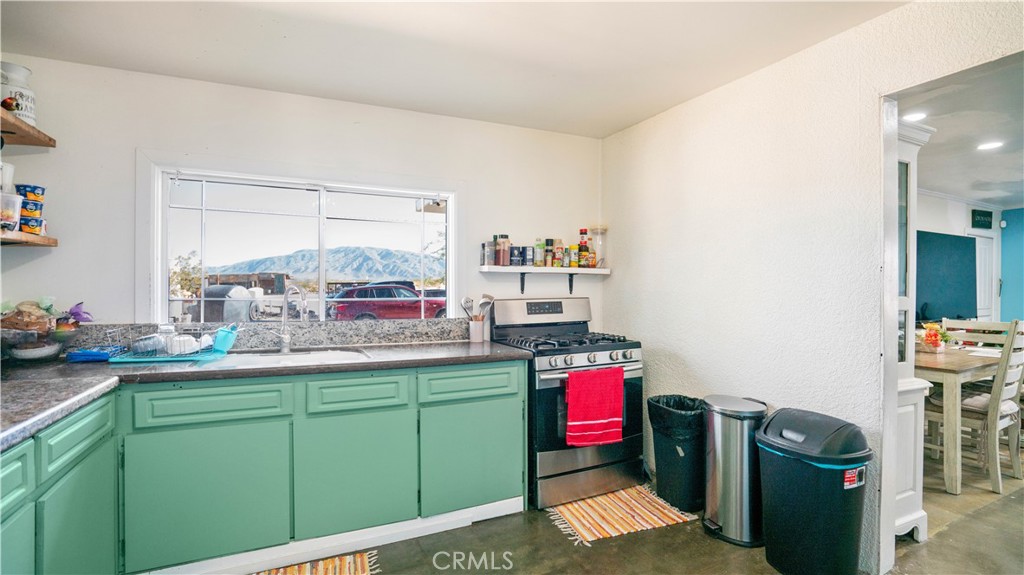 5737 Gammel Road Twentynine Palms, CA 92277 - Photo 11 of 48 a room with storage and utility