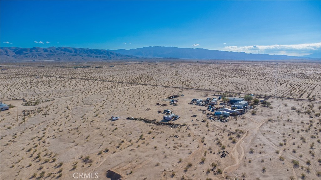 5737 Gammel Road Twentynine Palms, CA 92277 - Photo 40 of 48 a view of beach and mountain
