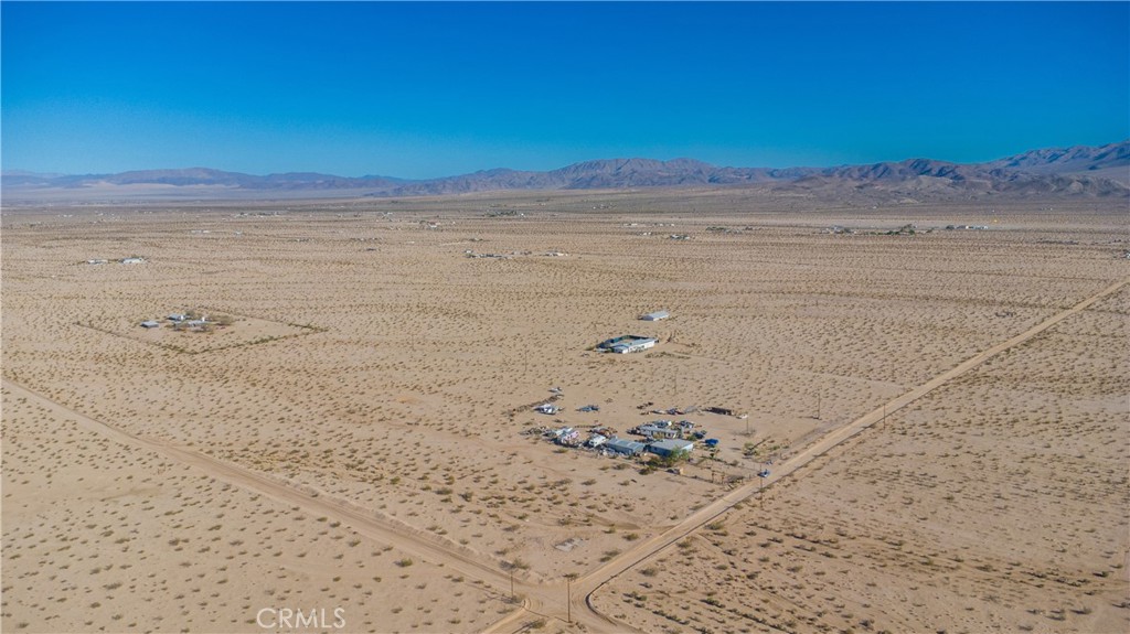 5737 Gammel Road Twentynine Palms, CA 92277 - Photo 42 of 48 a view of beach and ocean