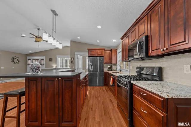 $299,000 | 2720 Kennedy Drive, East Moline, IL 61244