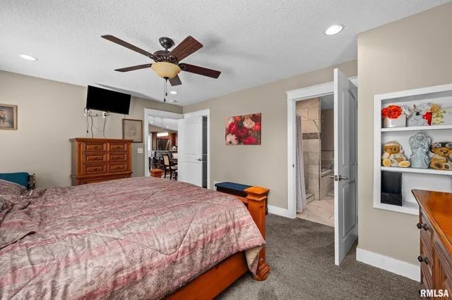 $299,000 | 2720 Kennedy Drive, East Moline, IL 61244