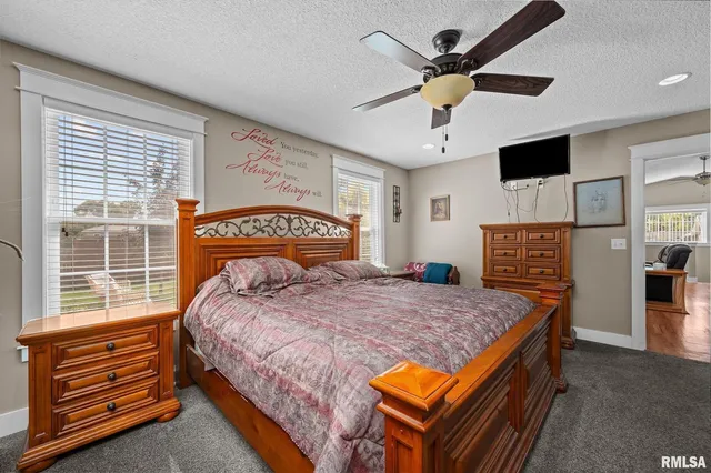 $299,000 | 2720 Kennedy Drive, East Moline, IL 61244