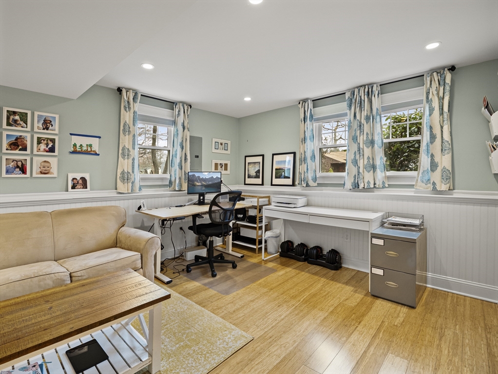 19 Pine Road Beverly, MA 01915 - Photo 15 of 27 Gallery Image 15