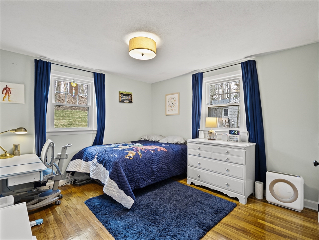 19 Pine Road Beverly, MA 01915 - Photo 8 of 27 Gallery Image 8