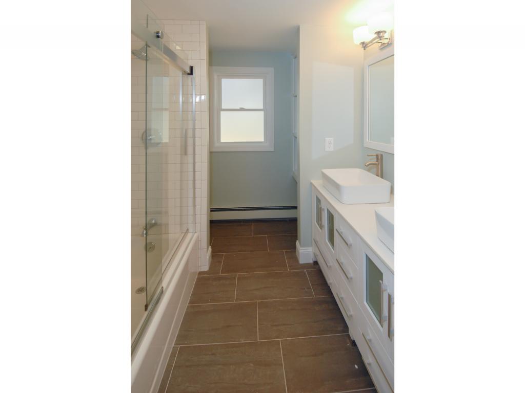 39 Bell Avenue Exeter, NH 03833 - Photo 13 of 34