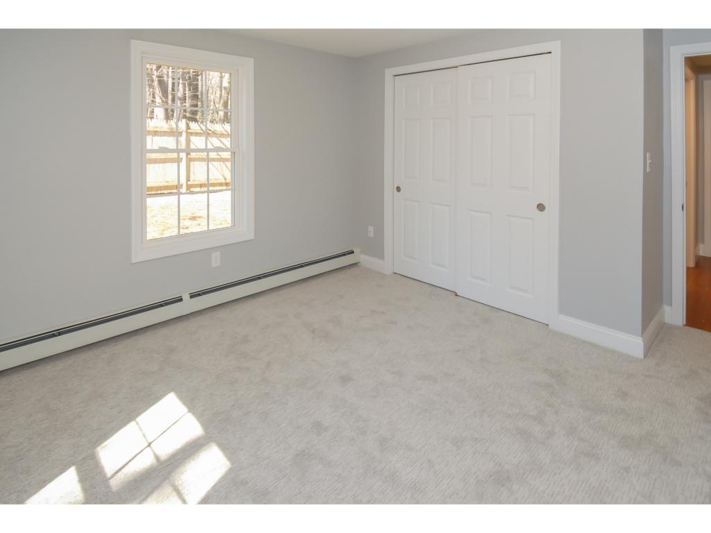 39 Bell Avenue Exeter, NH 03833 - Photo 14 of 34