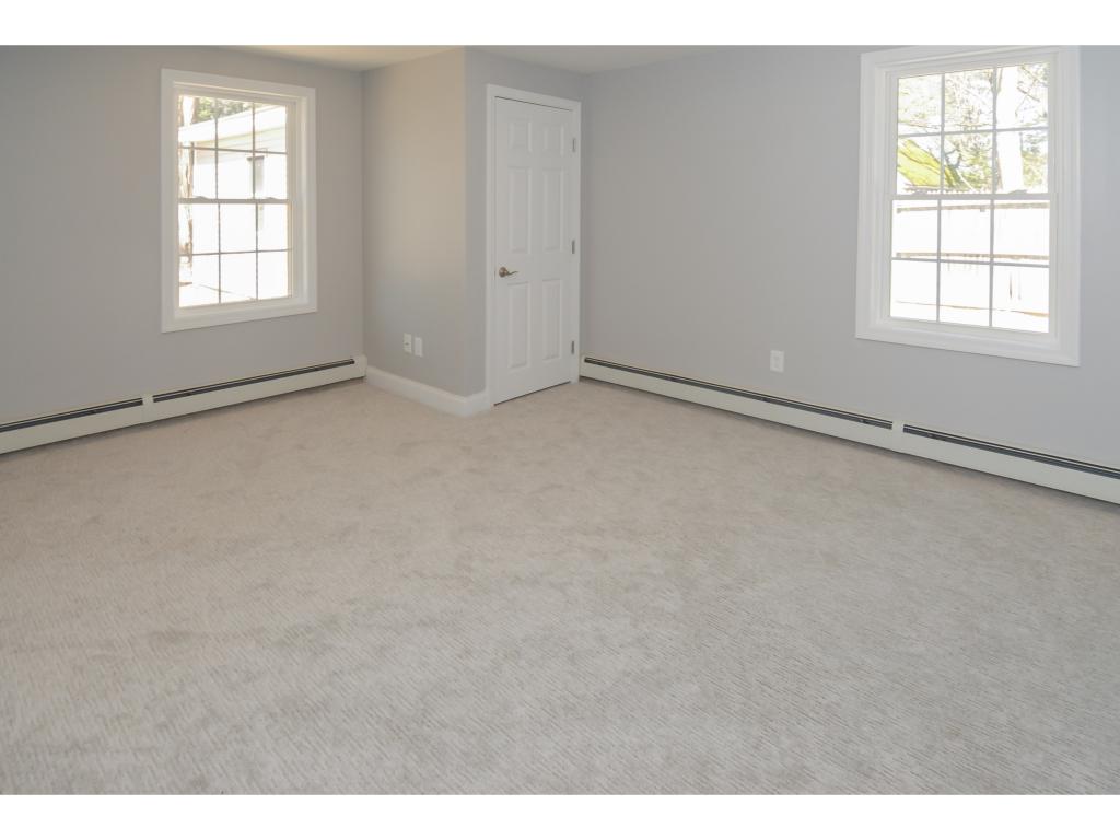 39 Bell Avenue Exeter, NH 03833 - Photo 24 of 34