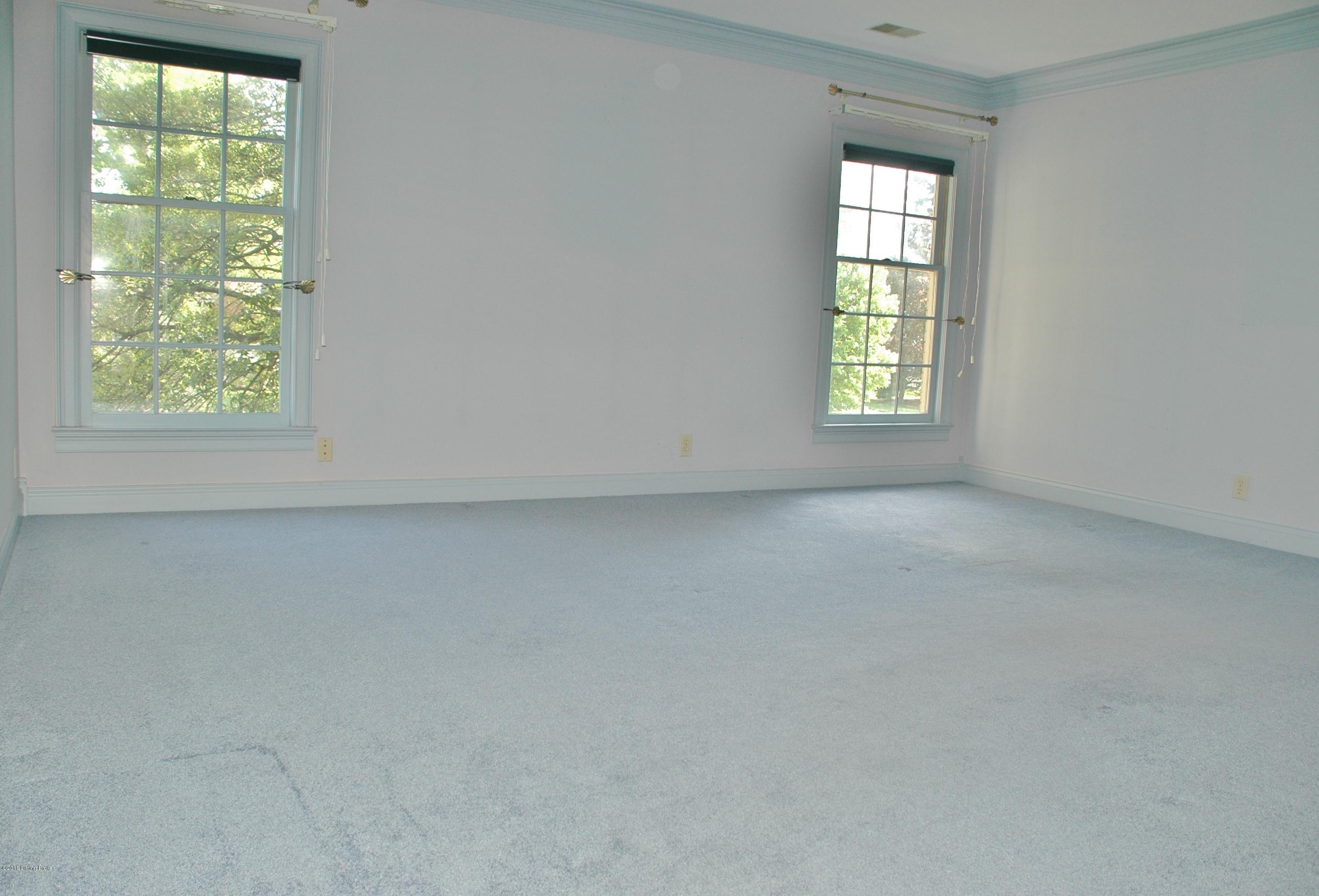 813 Rugby Place Louisville, KY 40222 - Photo 43 of 54 2nd floor bedroom - front of home.