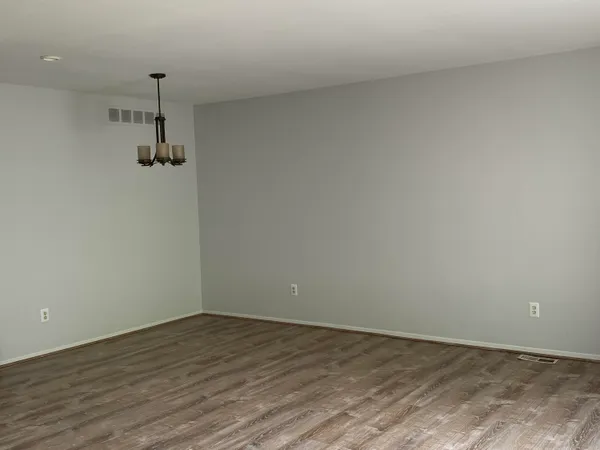 $2,300 | 3112 Bolgos Circle, Ann Arbor, MI 48105
