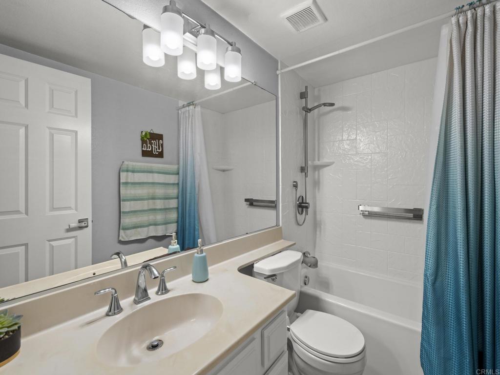 233 Mangano Circle Encinitas, CA 92024 - Photo 17 of 25