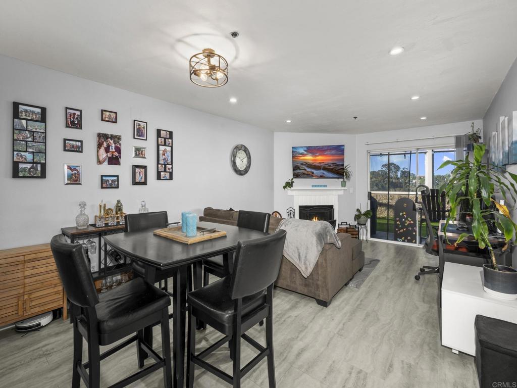 233 Mangano Circle Encinitas, CA 92024 - Photo 2 of 25