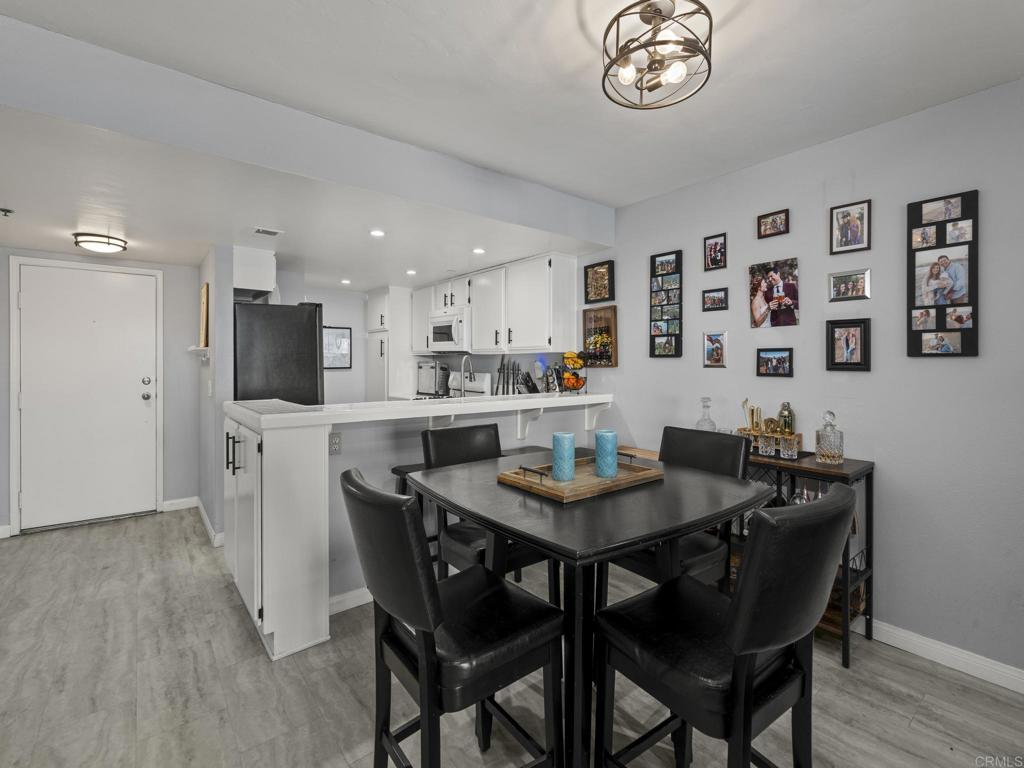 233 Mangano Circle Encinitas, CA 92024 - Photo 8 of 25