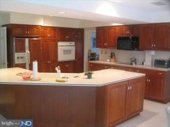 627 Union Mill Road Mount Laurel, NJ 08054 - Photo 3 of 5