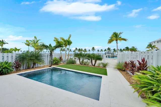 $3,790,000 | 805 39th Street, Marathon, FL 33050