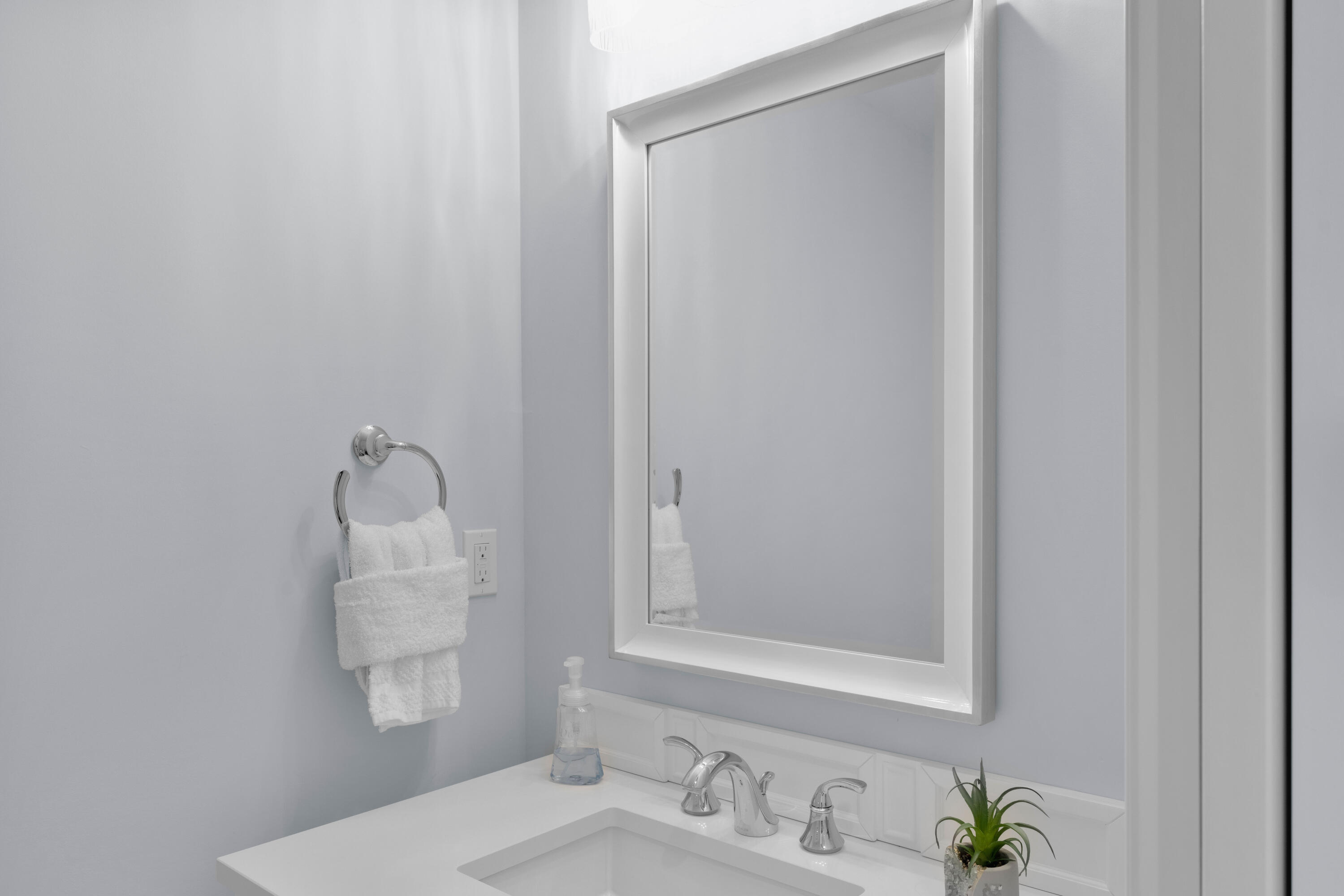 805 39th Street Marathon, FL 33050 - Photo 43 of 60 DSC03640