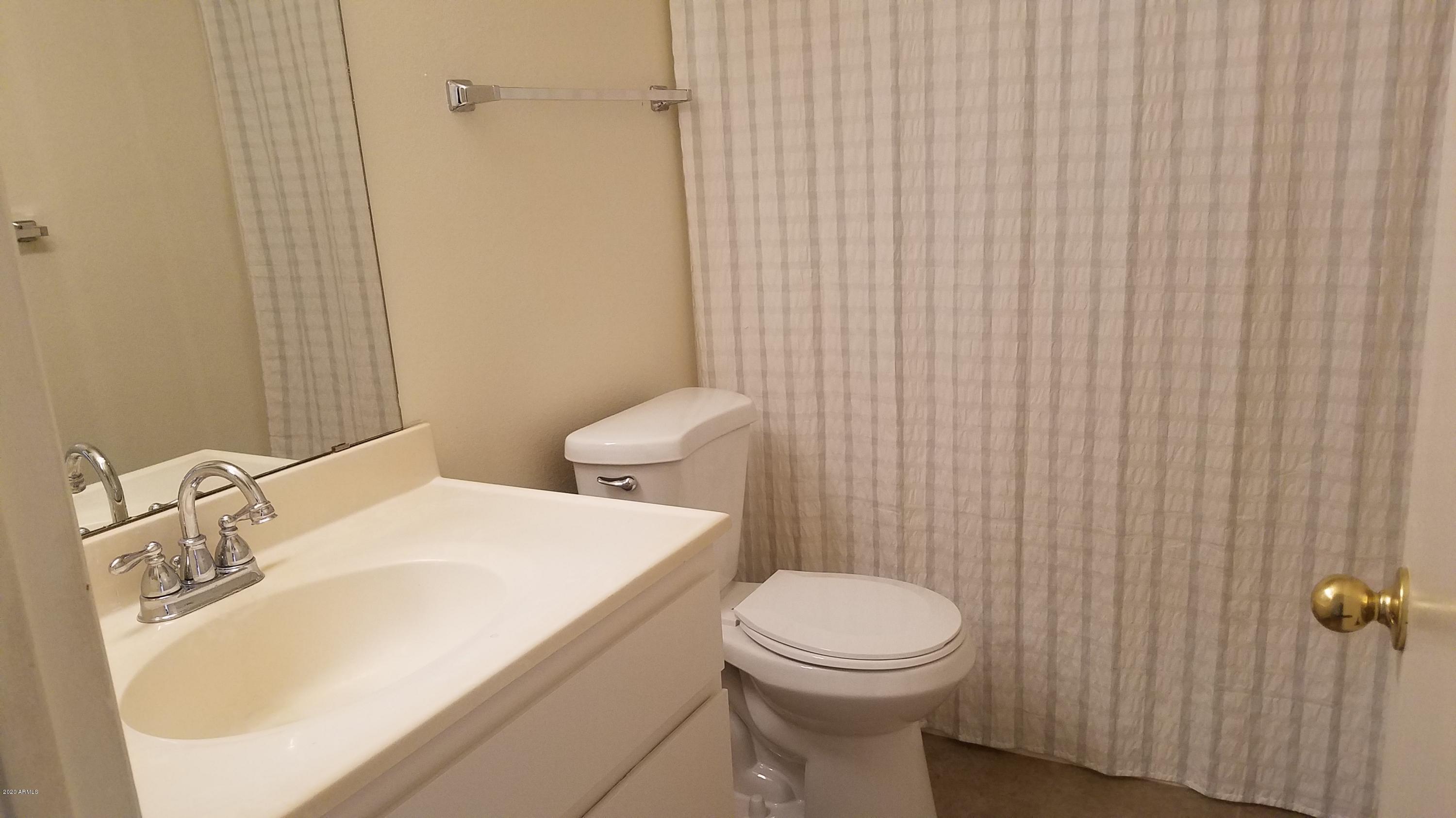 1910 East Grandview Road Phoenix, AZ 85022 - Photo 9 of 12 2nd Bathroom