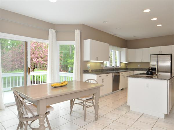 10 Crown Point Road Sudbury, MA 01776 - Photo 11 of 28 Gallery Image 11