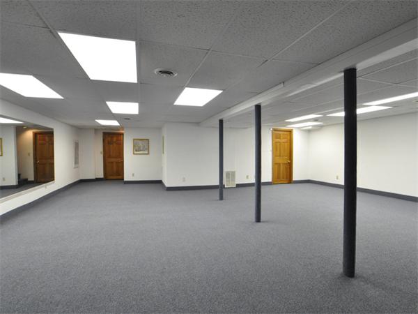 10 Crown Point Road Sudbury, MA 01776 - Photo 22 of 28 Gallery Image 22