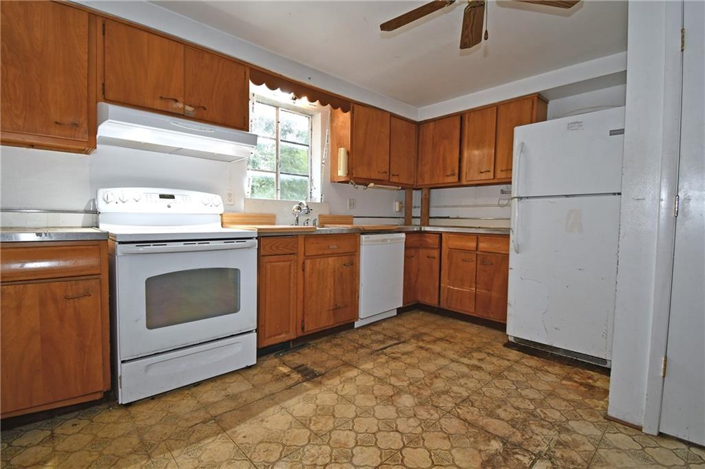 1414 Washington Road Pittsburgh, PA 15228 - Photo 10 of 33 Gallery Image 10