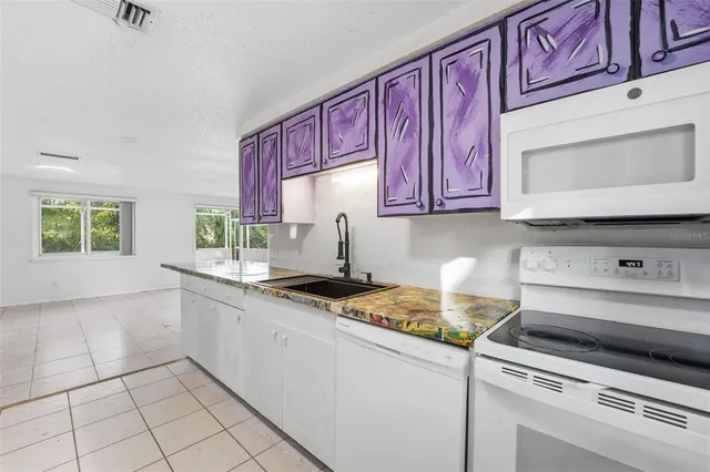 $339,000 | 3642 Radnor Place, Sarasota, FL 34232