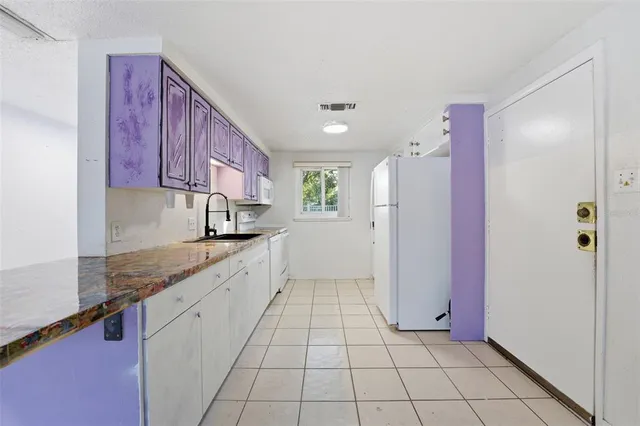 $339,000 | 3642 Radnor Place, Sarasota, FL 34232