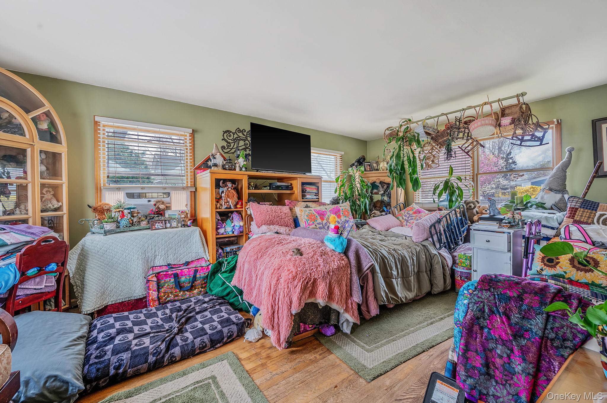 130 Lafayette Road West Babylon, NY 11704 - Photo 5 of 29