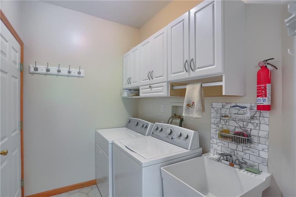 4014 Dickey Road Gibsonia, PA 15044 - Photo 15 of 50 a utility room with dryer and washer