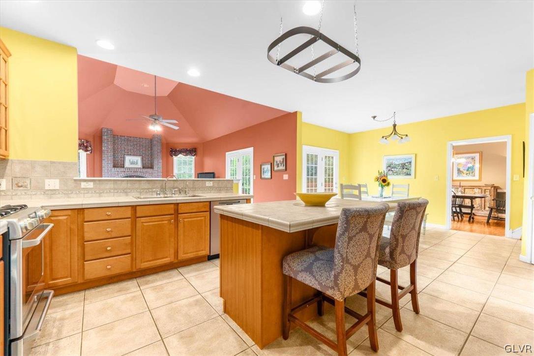 1319 Wynewood Road Orefield, PA 18069 - Photo 14 of 47 Gallery Image 14