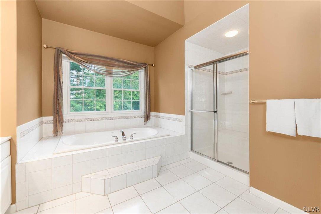 1319 Wynewood Road Orefield, PA 18069 - Photo 28 of 47 Gallery Image 28