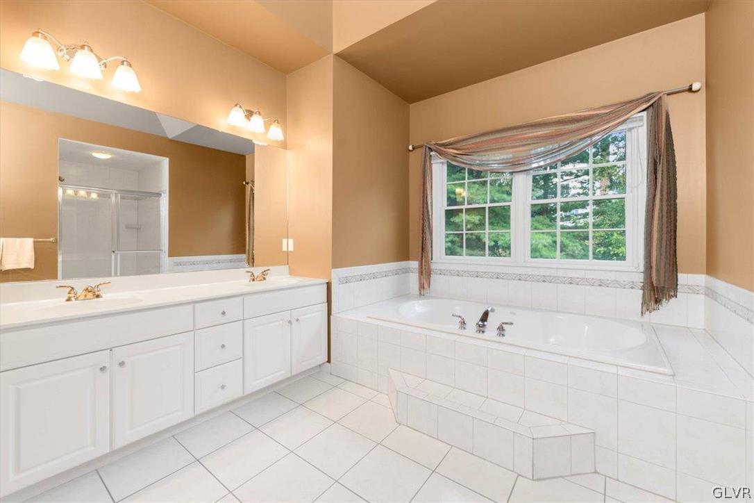 1319 Wynewood Road Orefield, PA 18069 - Photo 29 of 47 Gallery Image 29
