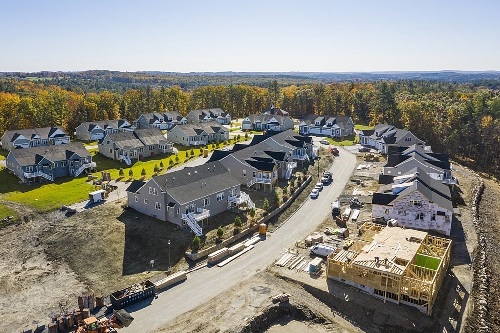30 Wheeler Hill Road, Unit 61 Berlin, MA 01503 - Photo 27 of 31 a view of a city