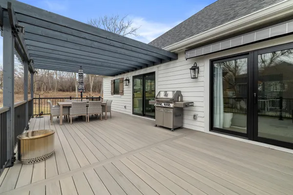 $1,550,000 | 1260 Deer Court, Unit 3846, Geneva, WI 53147