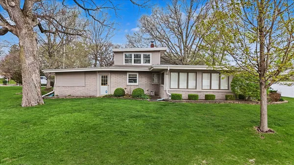 $365,000 | 472 County Road 250 North, Loda, IL 60948