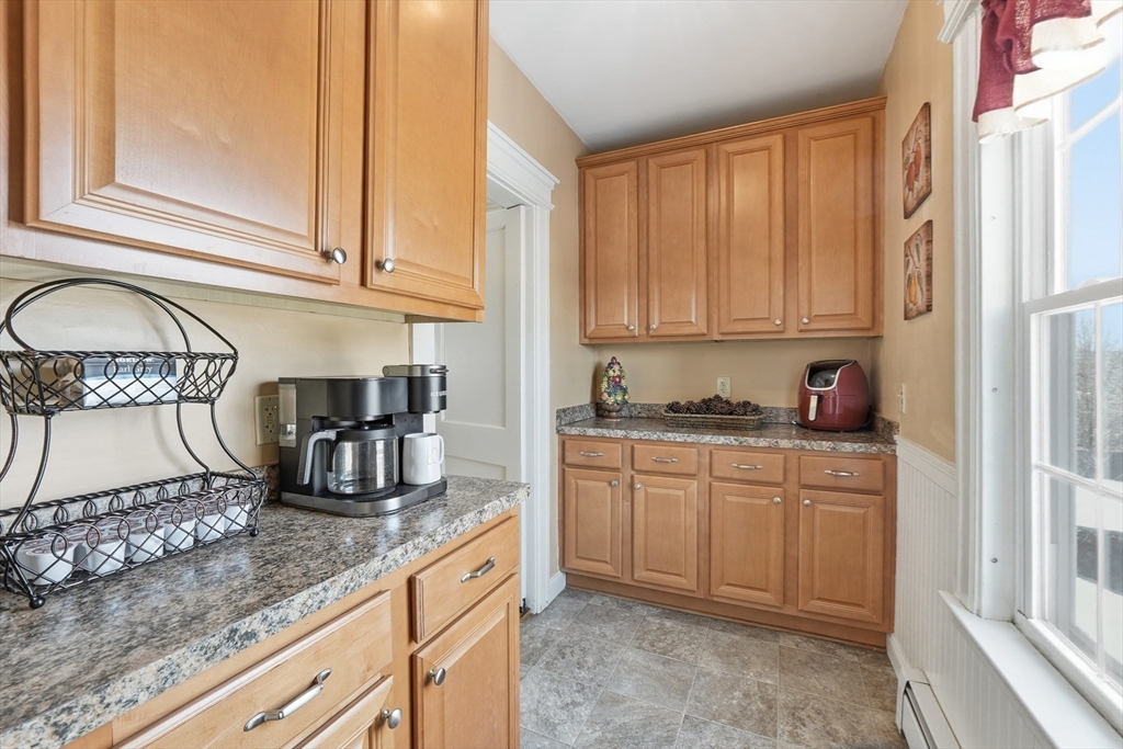 183 King Philip Road Worcester, MA 01606 - Photo 16 of 42