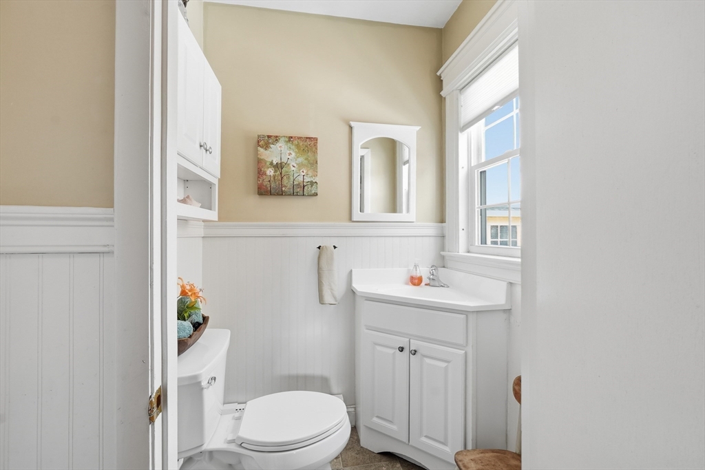 183 King Philip Road Worcester, MA 01606 - Photo 19 of 42