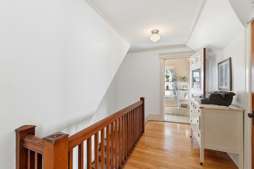 183 King Philip Road Worcester, MA 01606 - Photo 20 of 42