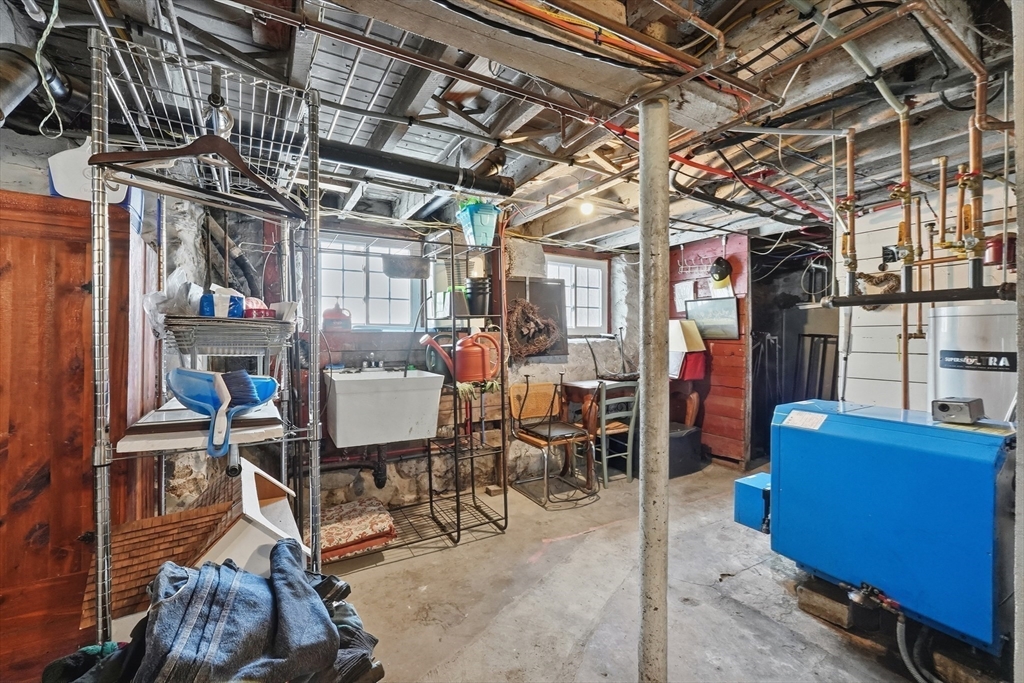 183 King Philip Road Worcester, MA 01606 - Photo 36 of 42