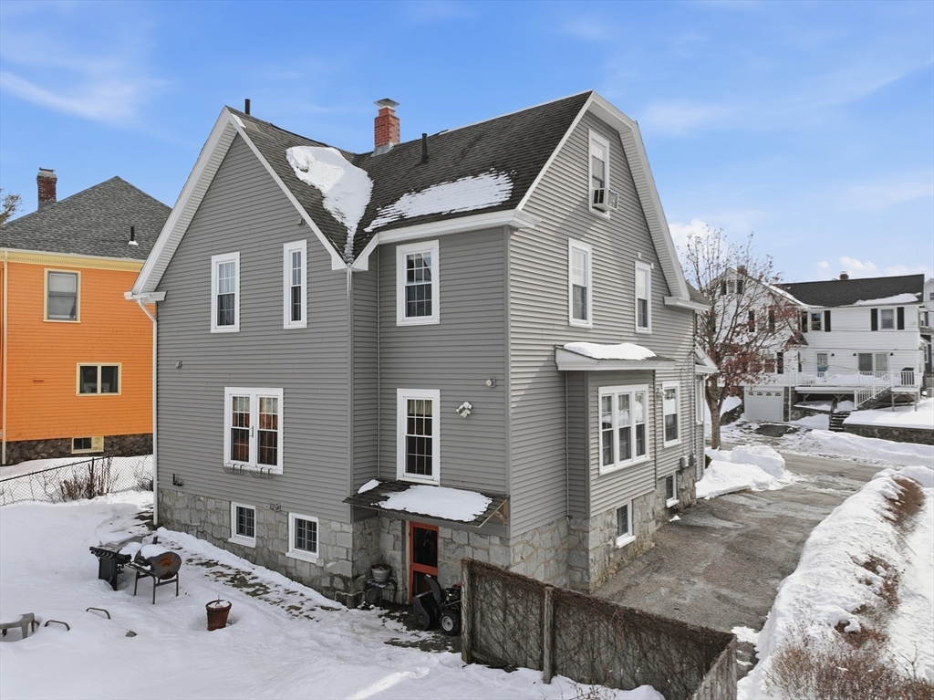 183 King Philip Road Worcester, MA 01606 - Photo 38 of 42