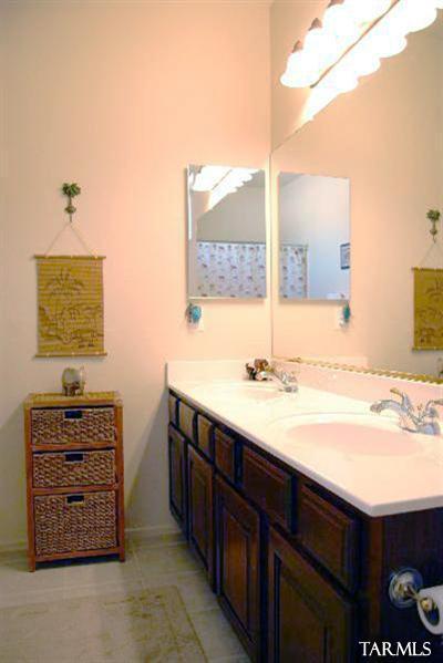 4334 North Sunset Cliff Drive Tucson, AZ 85750 - Photo 18 of 25