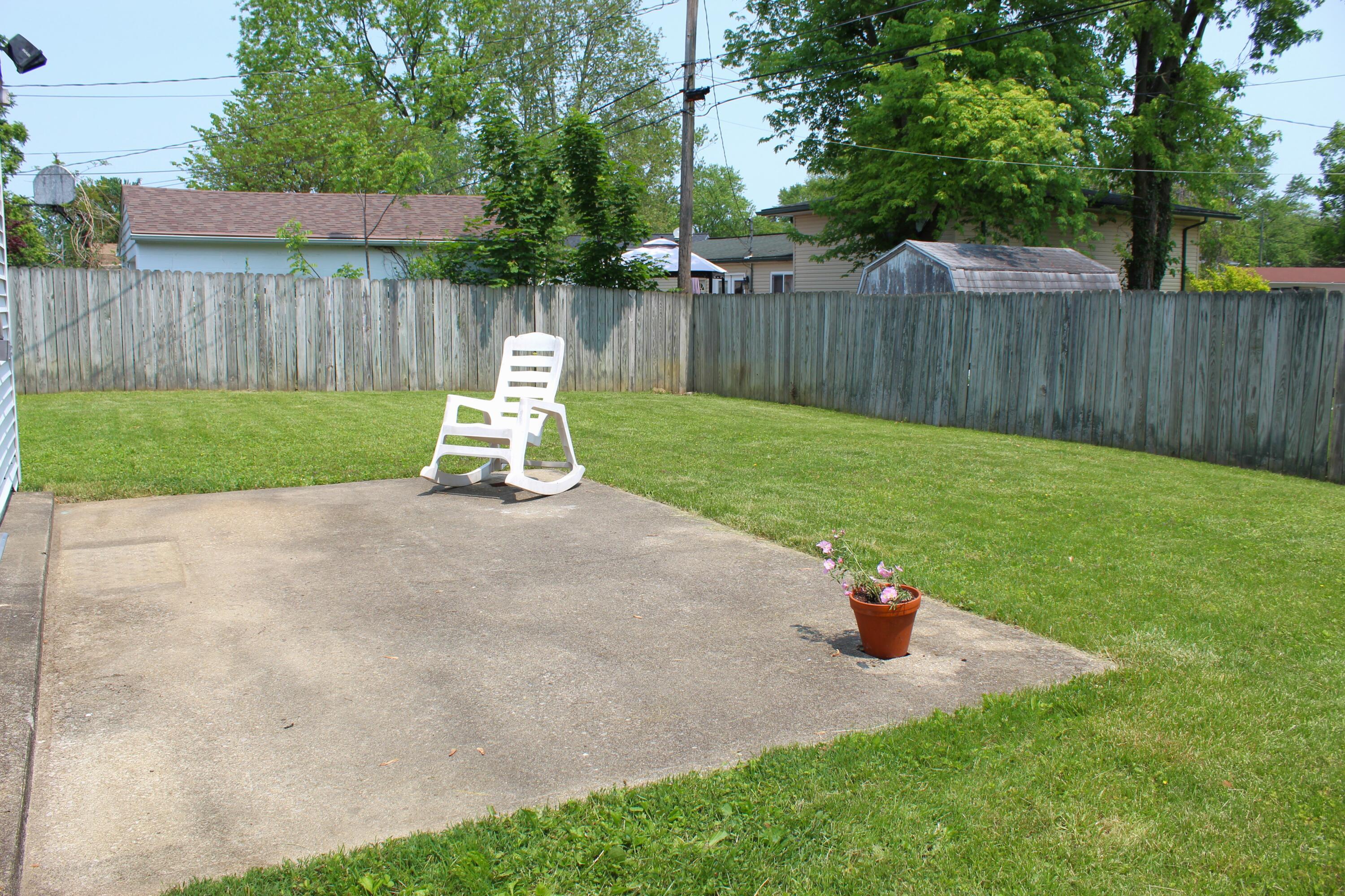 2808 Maywood Road Columbus, OH 43232 - Photo 4 of 15 Maywood backyard 2